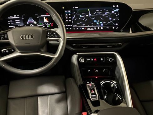 Certified 2025 Audi Q5 Premium Plus w/ Premium Plus image 20