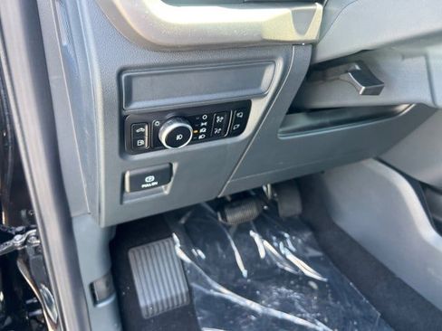 New 2025 Ford F150 XLT w/ Equipment Group 302A MID image 11