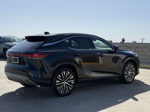 New 2026 Lexus RX 350h AWD/4WD image 12