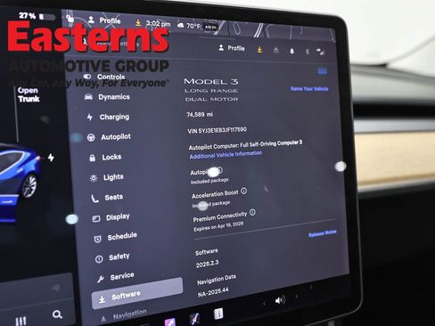 Used 2018 Tesla Model 3 Long Range image 15