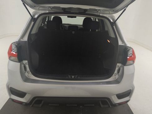 Used 2025 Mitsubishi Outlander Sport ES AWD/4WD image 29