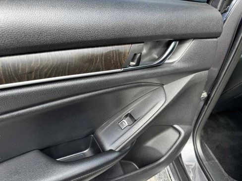 Used 2022 Honda Accord EX-L image 40