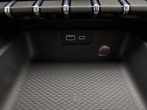 New 2026 GMC Terrain AT4 w/ Convenience Package III image 40