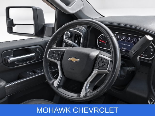 Used 2020 Chevrolet Silverado 3500 LTZ w/ LTZ Premium Package AWD/4WD image 23