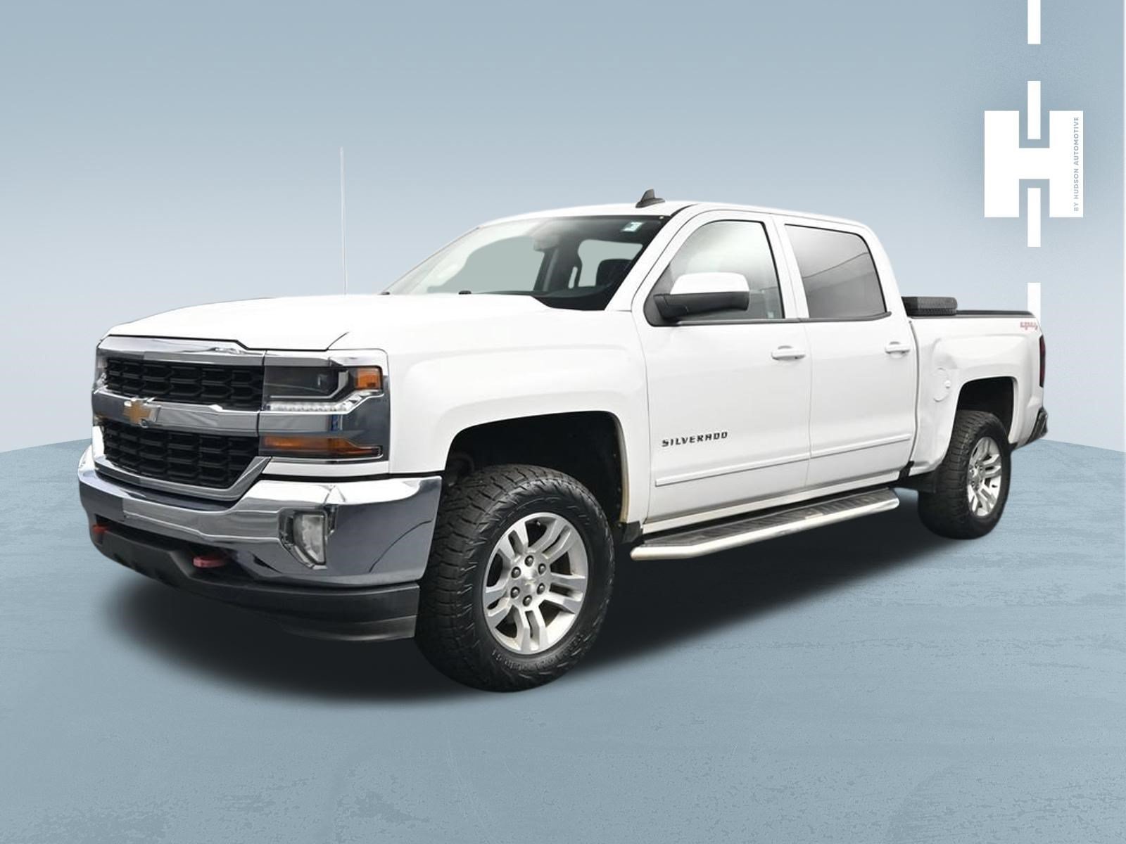 Used 2018 Chevrolet Silverado 1500 LT w/ All Star Edition AWD/4WD image 3