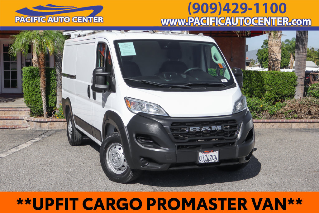 Used 2023 RAM ProMaster 2500 FWD image 1