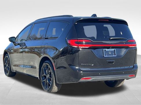 New 2026 Chrysler Pacifica Select w/ S Appearance Package FWD image 29