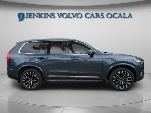 New 2026 Volvo XC90 B6 Plus w/ Protection Package Premier image 9