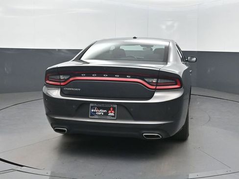 Used 2022 Dodge Charger SXT image 32