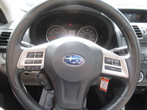 Used 2015 Subaru Forester 2.5i Premium w/ All-Weather Package AWD/4WD image 23