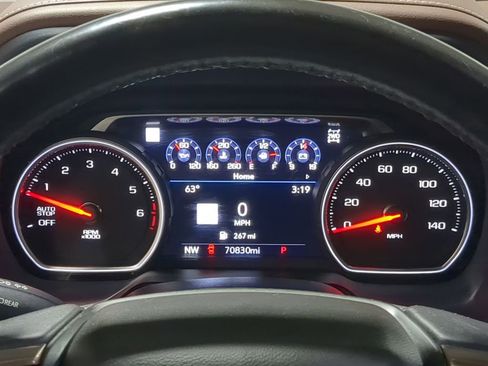 Used 2021 Chevrolet Suburban High Country w/ Premium Package image 49