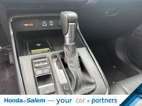 Used 2025 Honda CR-V EX-L image 17