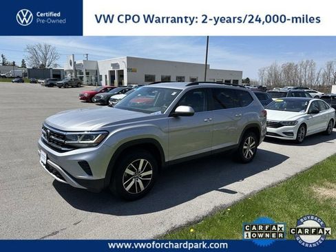 Used 2022 Volkswagen Atlas SE image 1