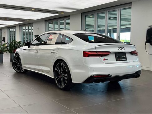 Used 2023 Audi S5 Premium Plus w/ Premium Plus Package AWD/4WD image 4