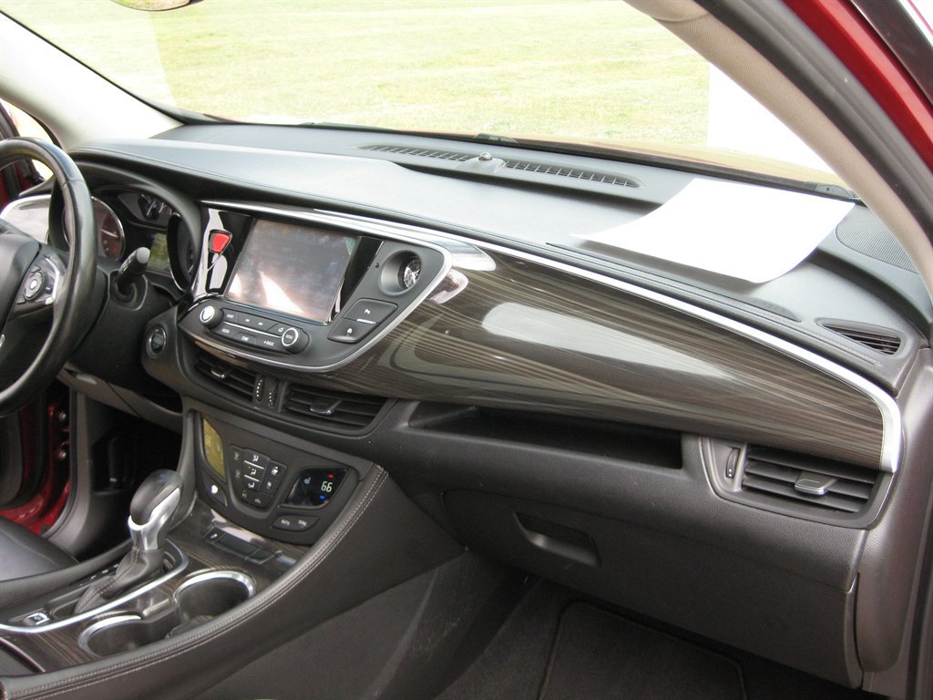 Used 2019 Buick Envision Essence FWD image 33