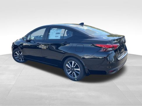 New 2025 Nissan Versa SV w/ Trunk Package image 6