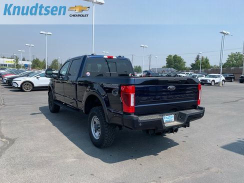 Used 2022 Ford F350 Lariat w/ Tremor Off-Road Package AWD/4WD image 5