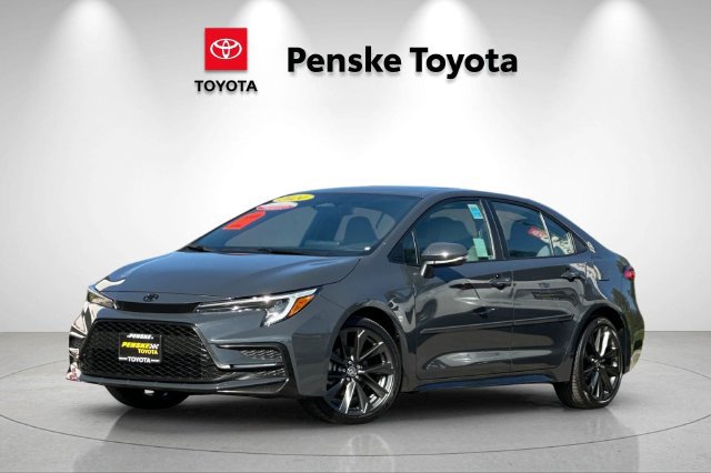 Certified 2024 Toyota Corolla SE w/ SE Premium Package FWD image 8
