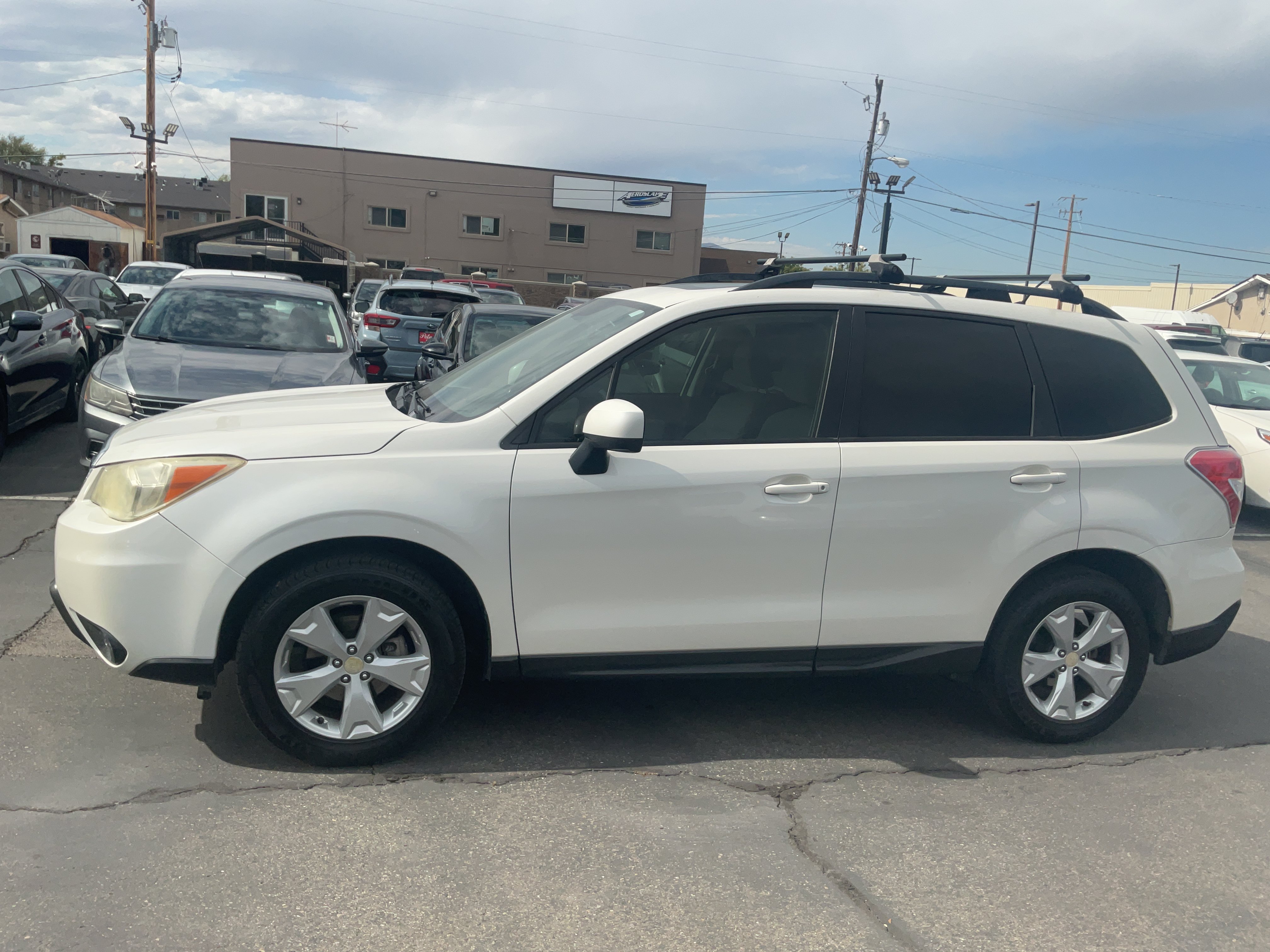 Used 2015 Subaru Forester 2.5i Premium w/ All-Weather Package AWD/4WD image 5