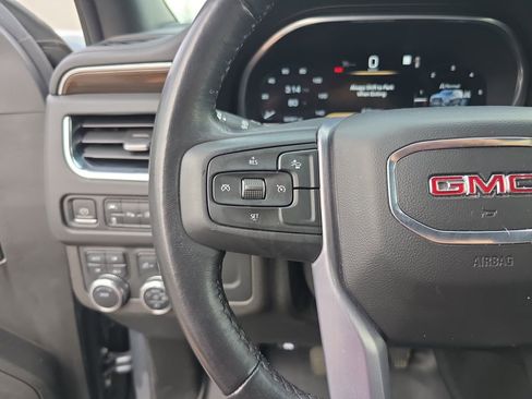 Used 2022 GMC Yukon XL SLE AWD/4WD image 32