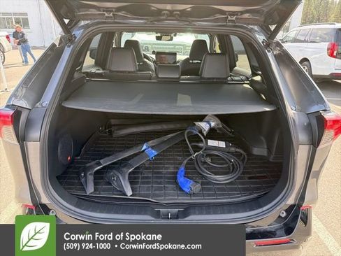 Used 2023 Toyota RAV4 XSE w/ Premium Package image 17