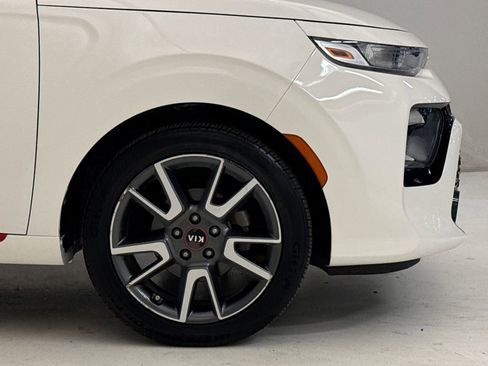 Used 2020 Kia Soul GT-Line FWD image 6