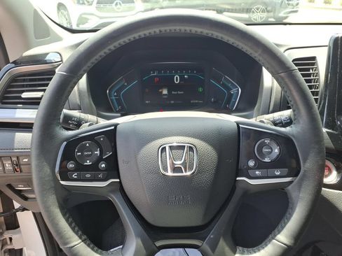 Used 2023 Honda Odyssey Elite image 19