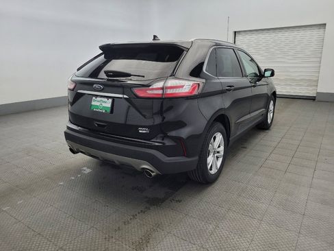 Used 2020 Ford Edge SEL w/ Cold Weather Package image 9