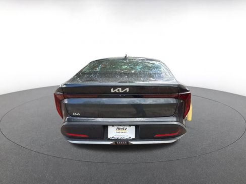 Used 2025 Kia K4 LXS image 7