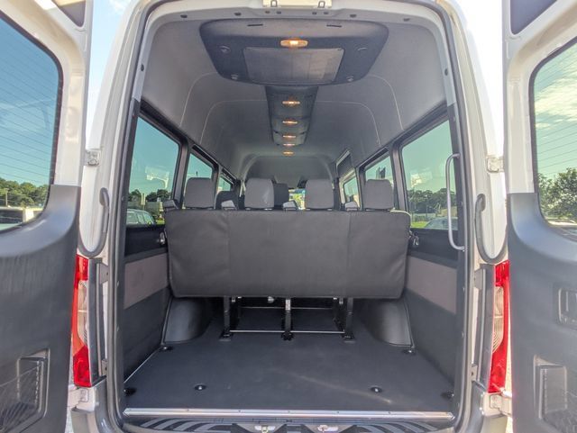 Used 2025 Mercedes-Benz Sprinter 2500 image 13