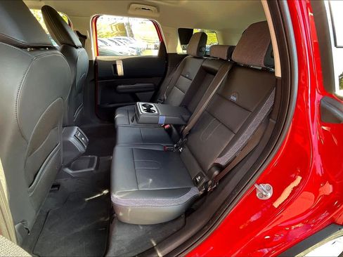 Certified 2025 MINI Cooper Countryman S w/ Comfort Package Max image 21