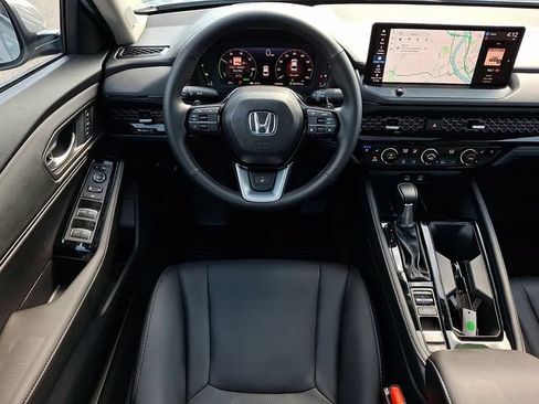 Used 2026 Honda Accord Touring image 12