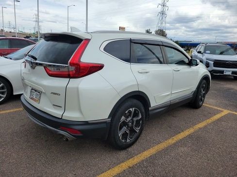 Used 2018 Honda CR-V Touring image 5