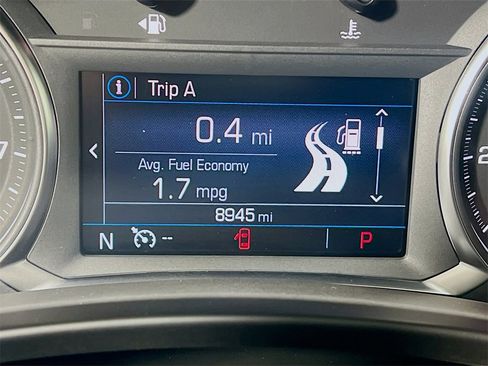 Used 2024 GMC Terrain SLE w/ Driver Convenience Package image 12