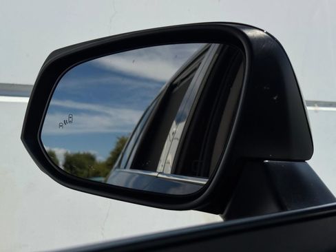 Certified 2024 Toyota Grand Highlander FWD image 32