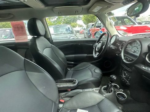 Used 2014 MINI Cooper Clubman S FWD image 6