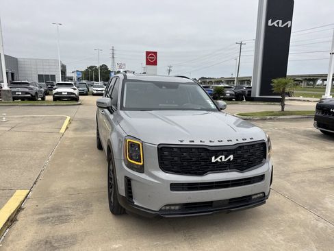 Used 2022 Kia Telluride SX w/ SX Prestige Package AWD/4WD image 6