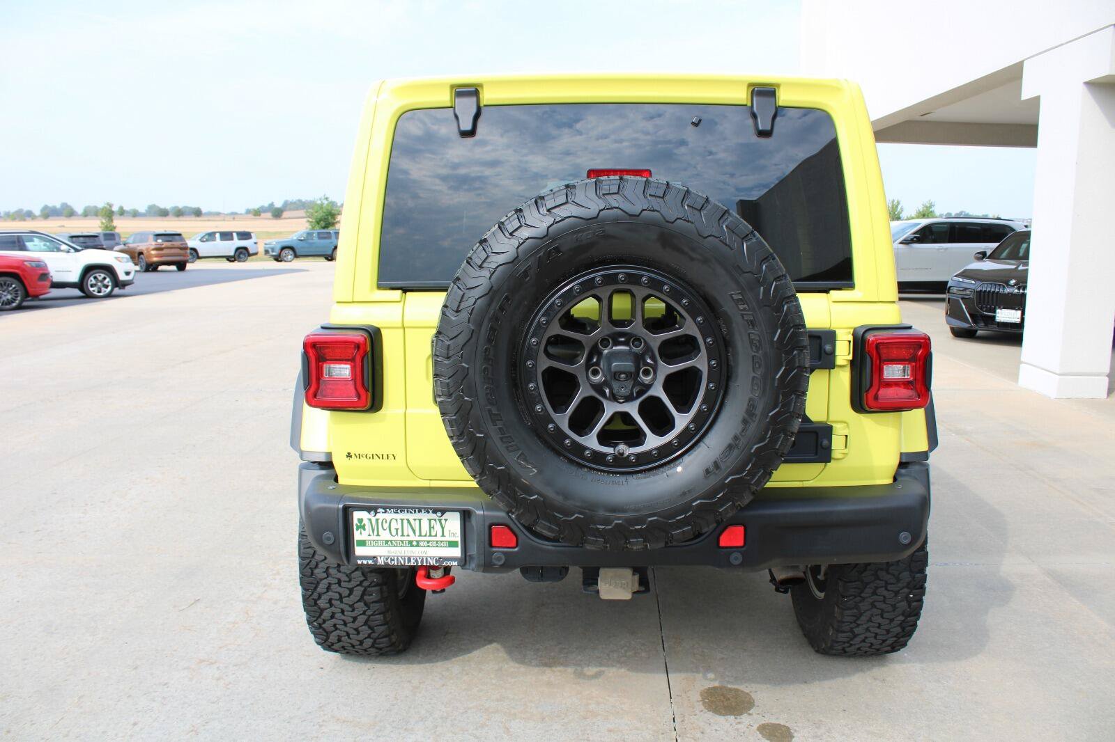 Certified 2022 Jeep Wrangler Unlimited Rubicon w/ Xtreme Recon 35" Tire Package AWD/4WD image 8