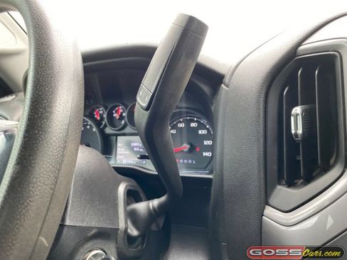 Used 2022 Chevrolet Silverado 1500 Custom AWD/4WD image 10