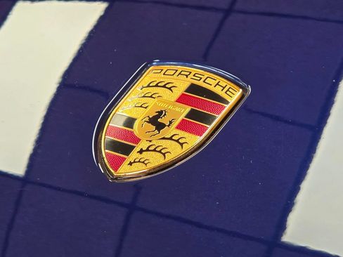 Used 2020 Porsche Taycan Turbo S AWD/4WD image 4
