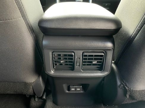 Used 2024 Toyota RAV4 XLE image 38