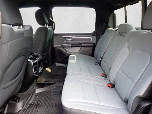 Used 2022 RAM 1500 Big Horn AWD/4WD image 8