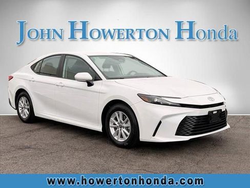 Used 2026 Toyota Camry LE FWD image 1