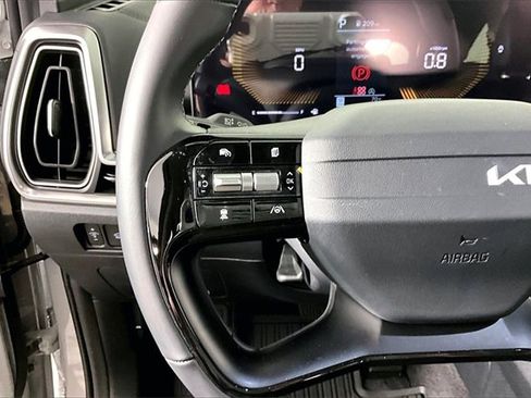 Used 2026 Kia Sorento X-Line EX image 11