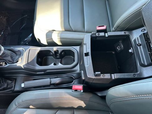 New 2025 Jeep Gladiator Mojave AWD/4WD image 20