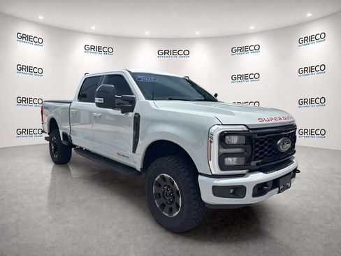 Used 2025 Ford F250 Lariat w/ Tremor Off-Road Package AWD/4WD image 1