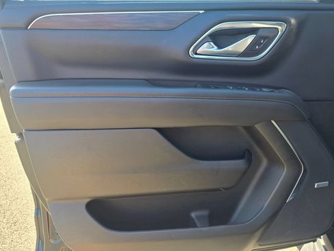 Used 2022 Chevrolet Tahoe LT AWD/4WD image 12