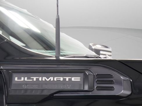 Used 2025 GMC Sierra 2500 Denali Ultimate w/ LPO, GMC Protection Package image 35