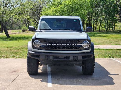 Certified 2022 Ford Bronco Wildtrak image 2