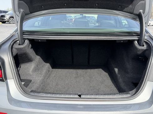 Used 2023 BMW 530i image 22